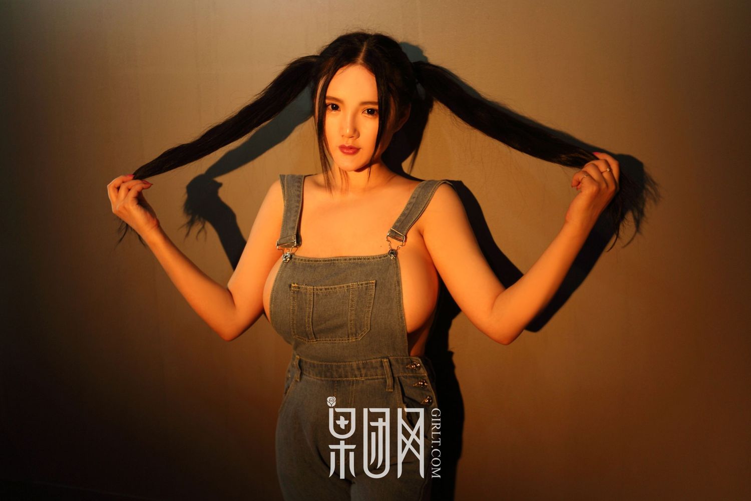 双马尾Kitty梓熙 浴室湿身倾情奉献