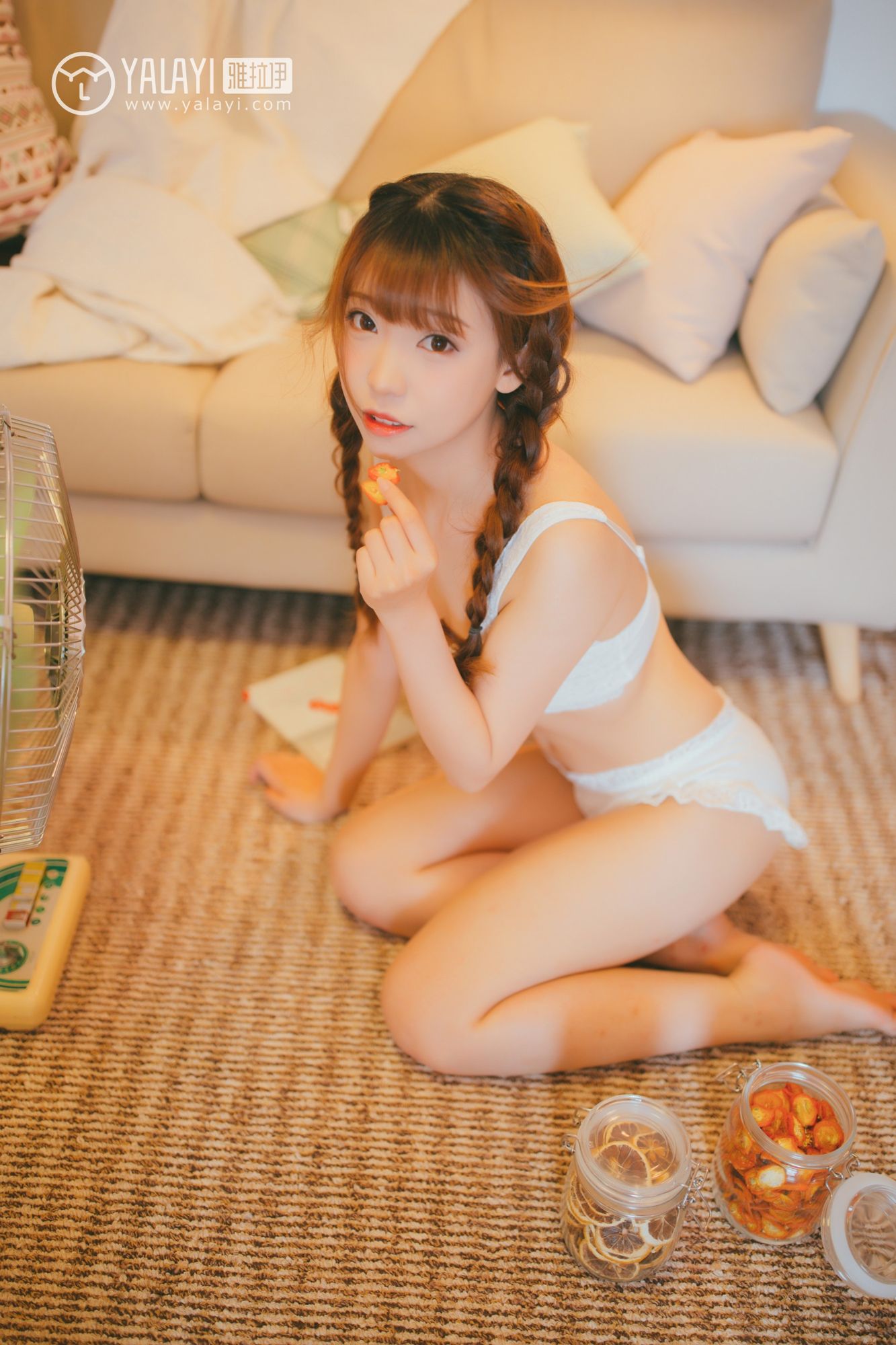 [YALAYI雅拉伊]高清写真图 2019.03.20 No.061 白色桔梗花 水花儿