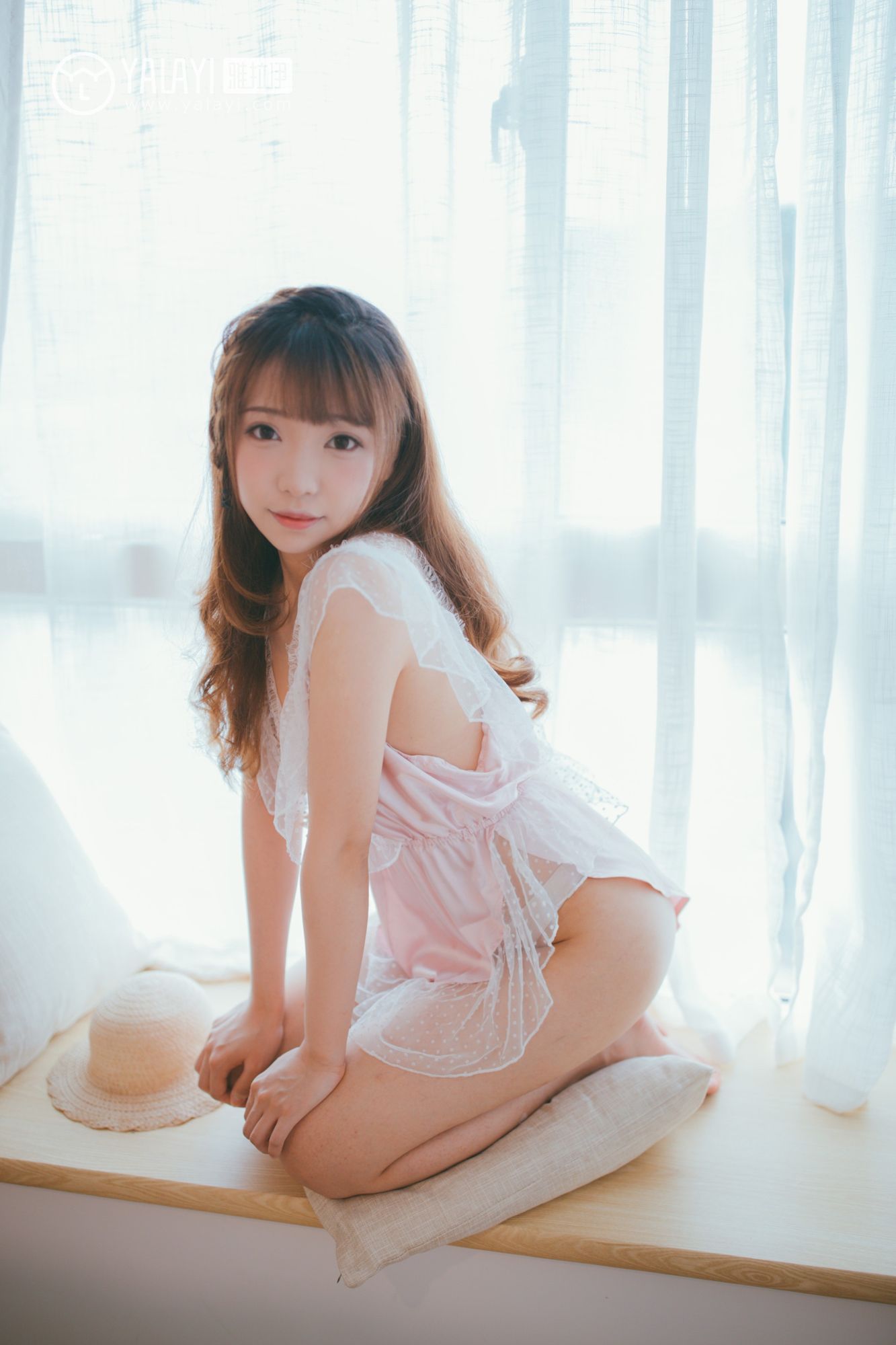 [YALAYI雅拉伊]高清写真图 2018.09.05 No.064 凝望 水花儿