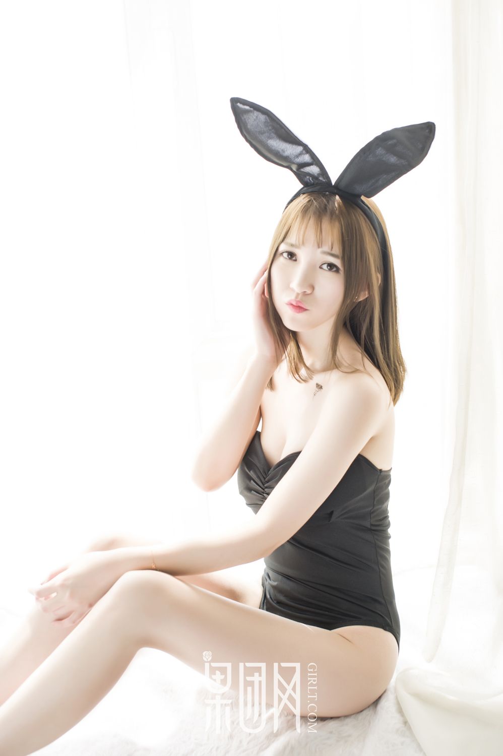 青纯玉女桃桃 蕾丝兔性感爆棚