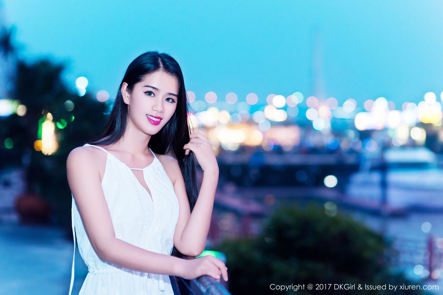 美女化妆师阿宝宝 纯情少女丰乳肥臀