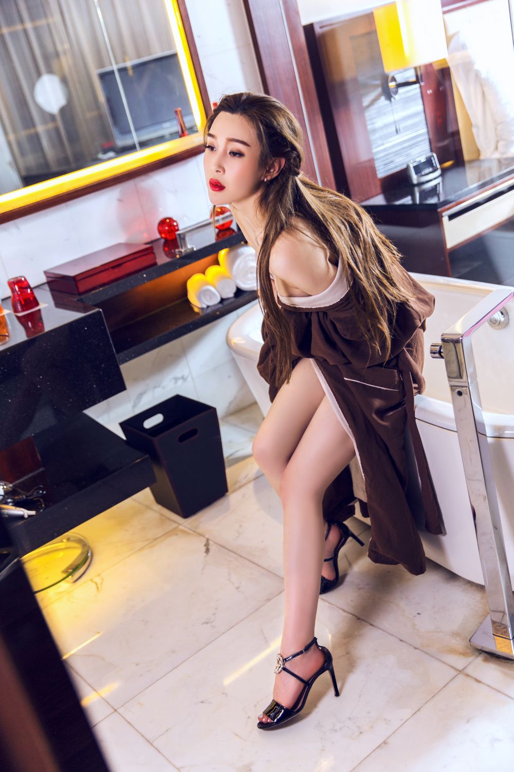风情万种申美嫣 驾驭任何的style