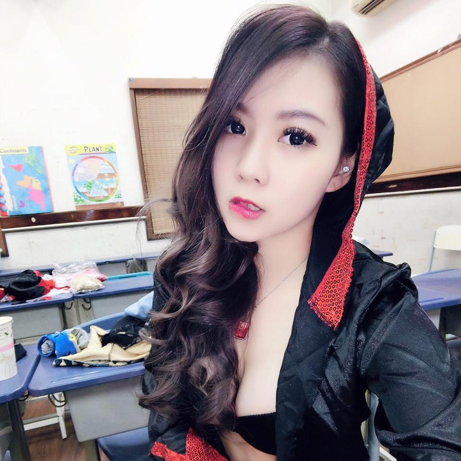 JKF电音正妹程心 凶悍身材好犯规
