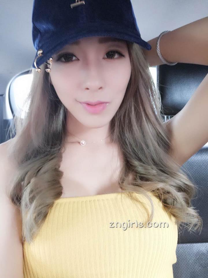 台湾正妹薇恩Vayen 绑带衣就是有魔力