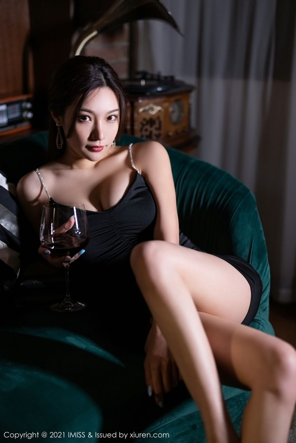[IMISS]高清写真图 2021.02.20 VOL.553 小狐狸Kathryn