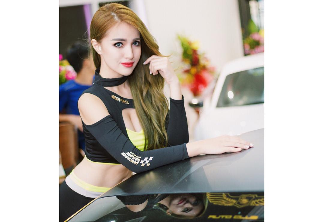 大马顶级正妹Lena Mia，热爱旅游，热爱生活