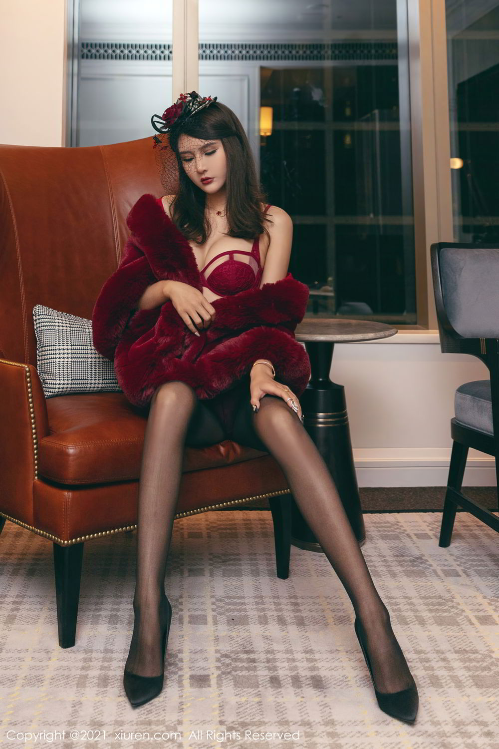 [XiuRen]高清写真图 2021.06.16 VOL.3548 Emily尹菲