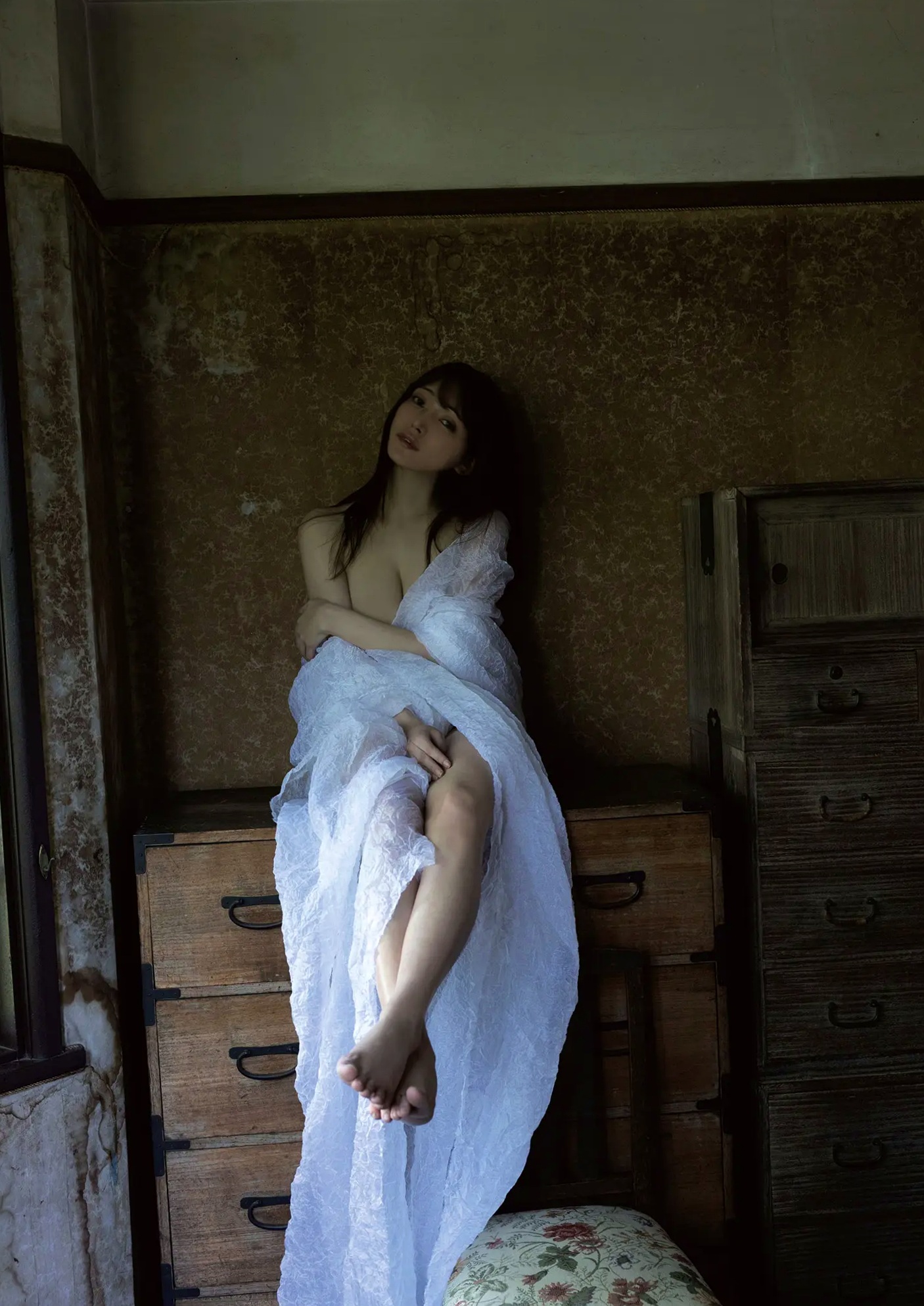 似鳥沙也加 - Ten. [110P] 性感女仆装与魅惑私房写真