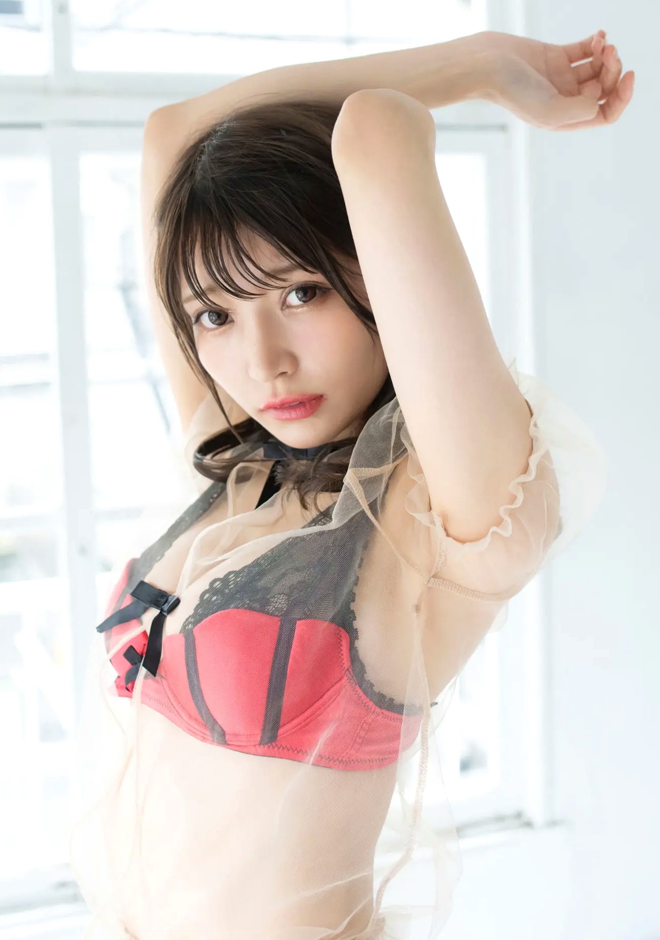 似鳥沙也加 - フェチグラビア creamy. [36P] 日本童颜巨乳女神性感内衣黑丝私房美图