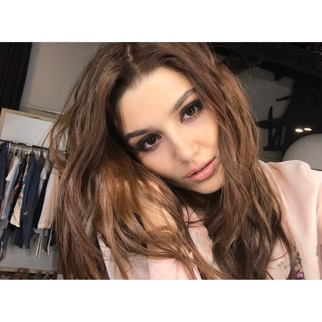 Hande Ercel- 土耳其美女私房照