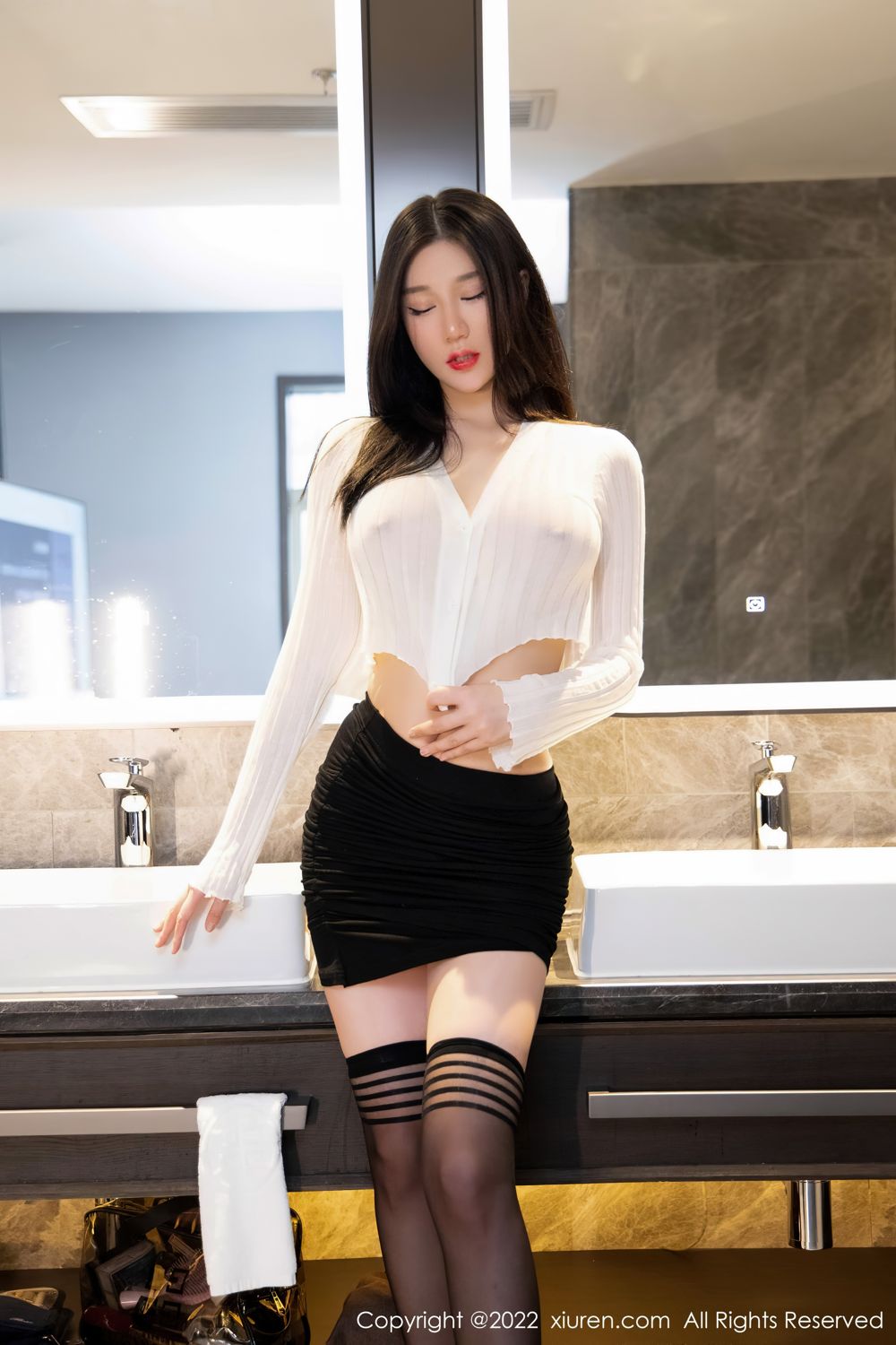 [XiuRen]高清写真图 2022.03.18 No.4737 顾乔楠Cora