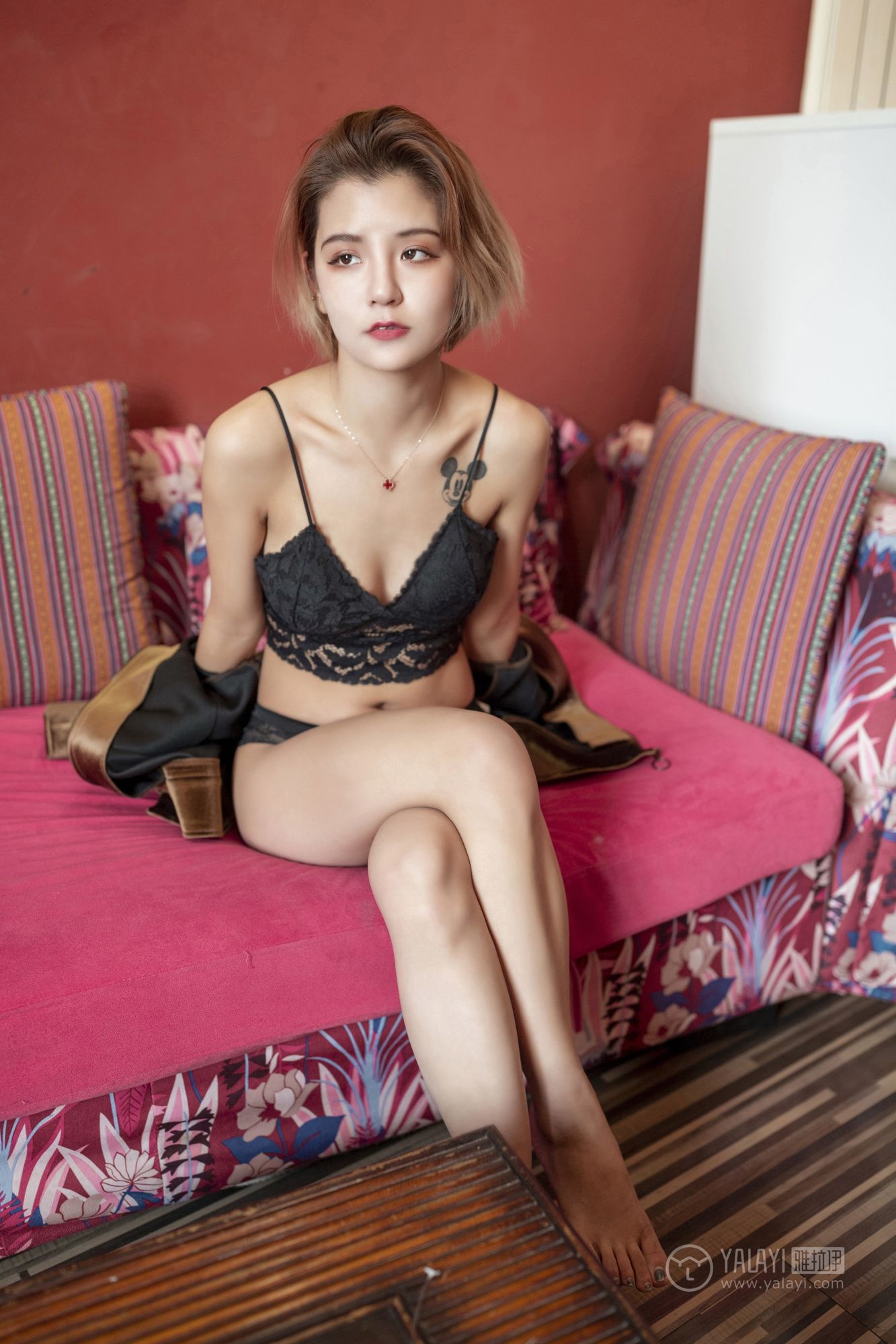 [YALAYI雅拉伊]高清写真图 2019.04.18 No.248 金发少女 米奇