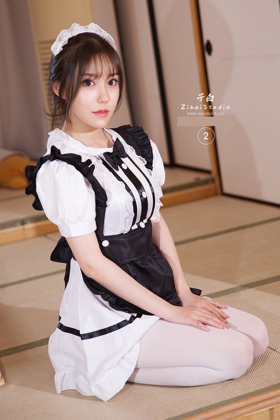 [TouTiao头条女神]高清写真图 2019-02-05 可爱女仆 陈奕菲