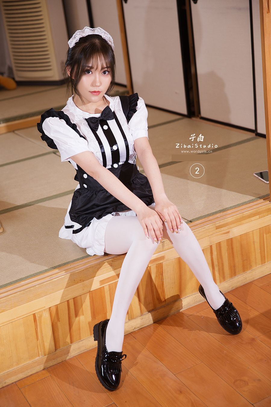 [TouTiao头条女神]高清写真图 2019-02-05 可爱女仆 陈奕菲