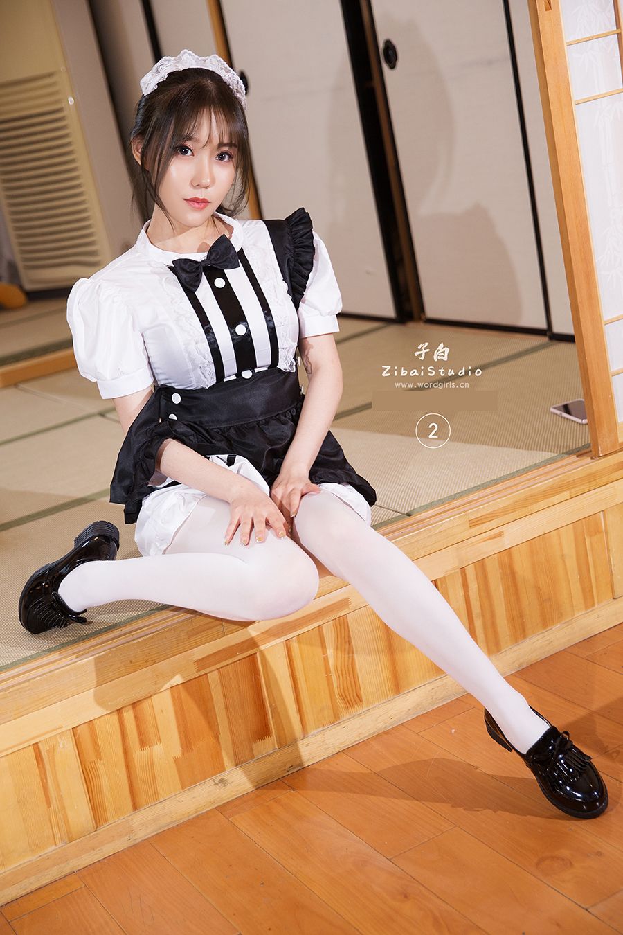 [TouTiao头条女神]高清写真图 2019-02-05 可爱女仆 陈奕菲