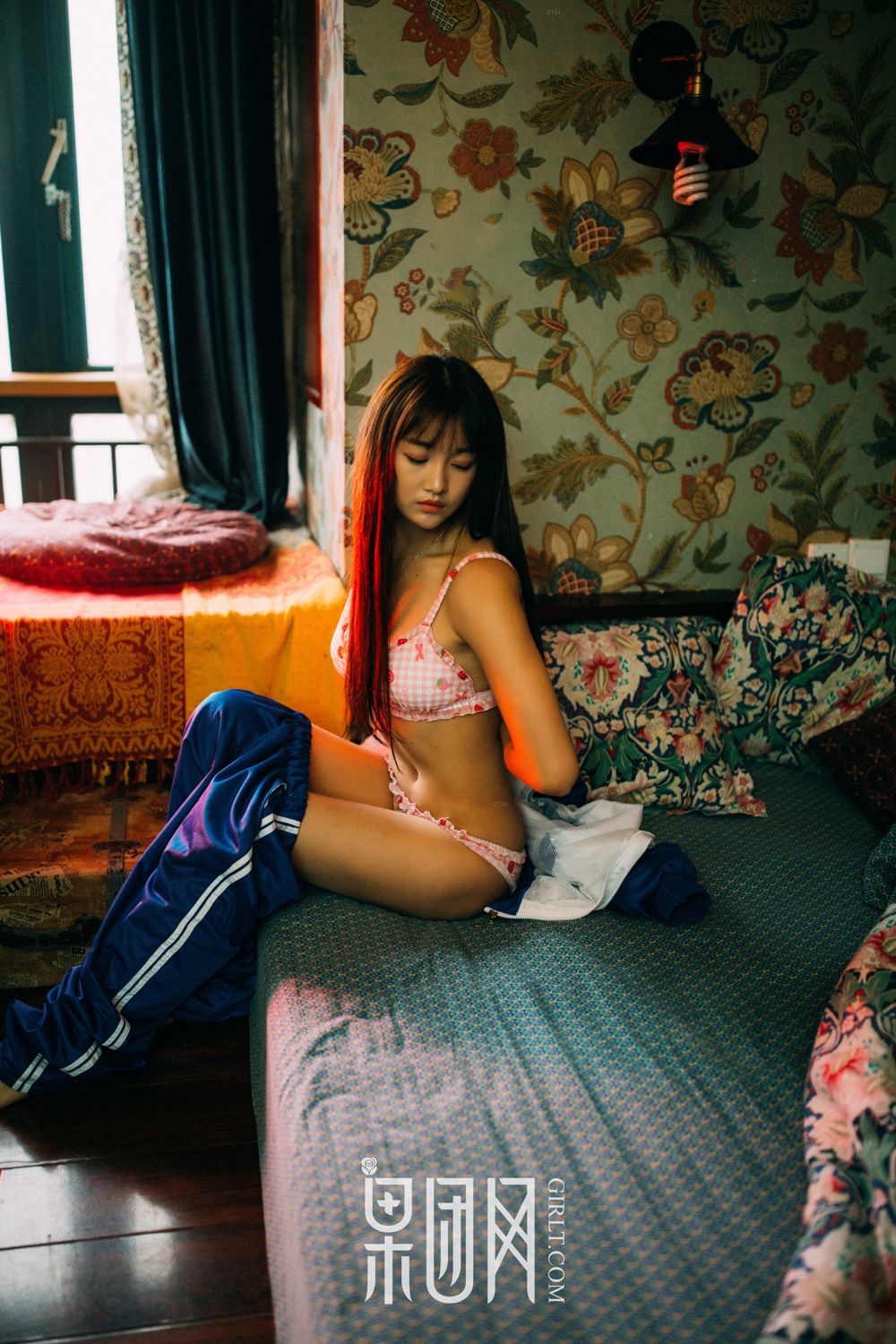 学生妹妹的校服风情！