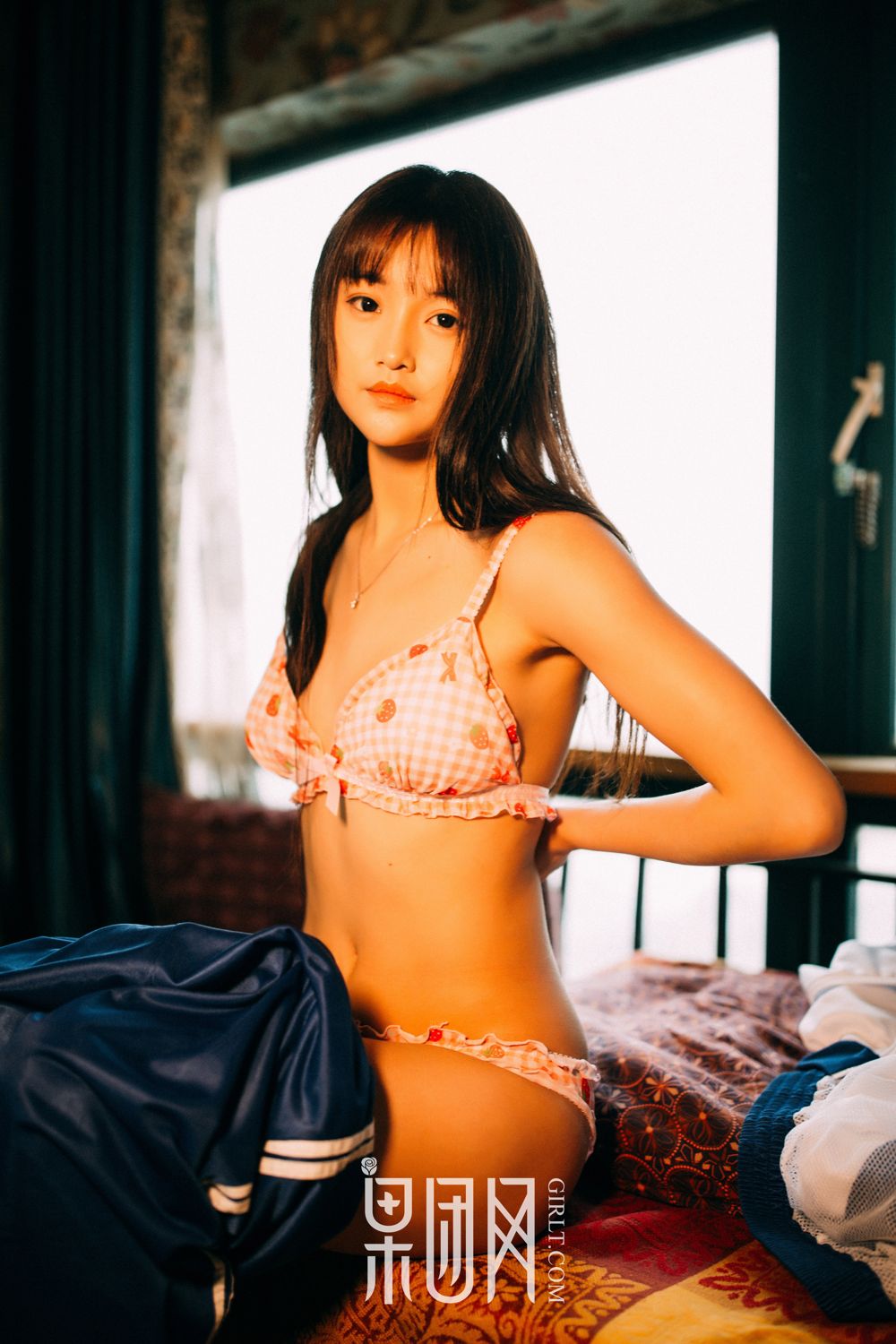 学生妹妹的校服风情！