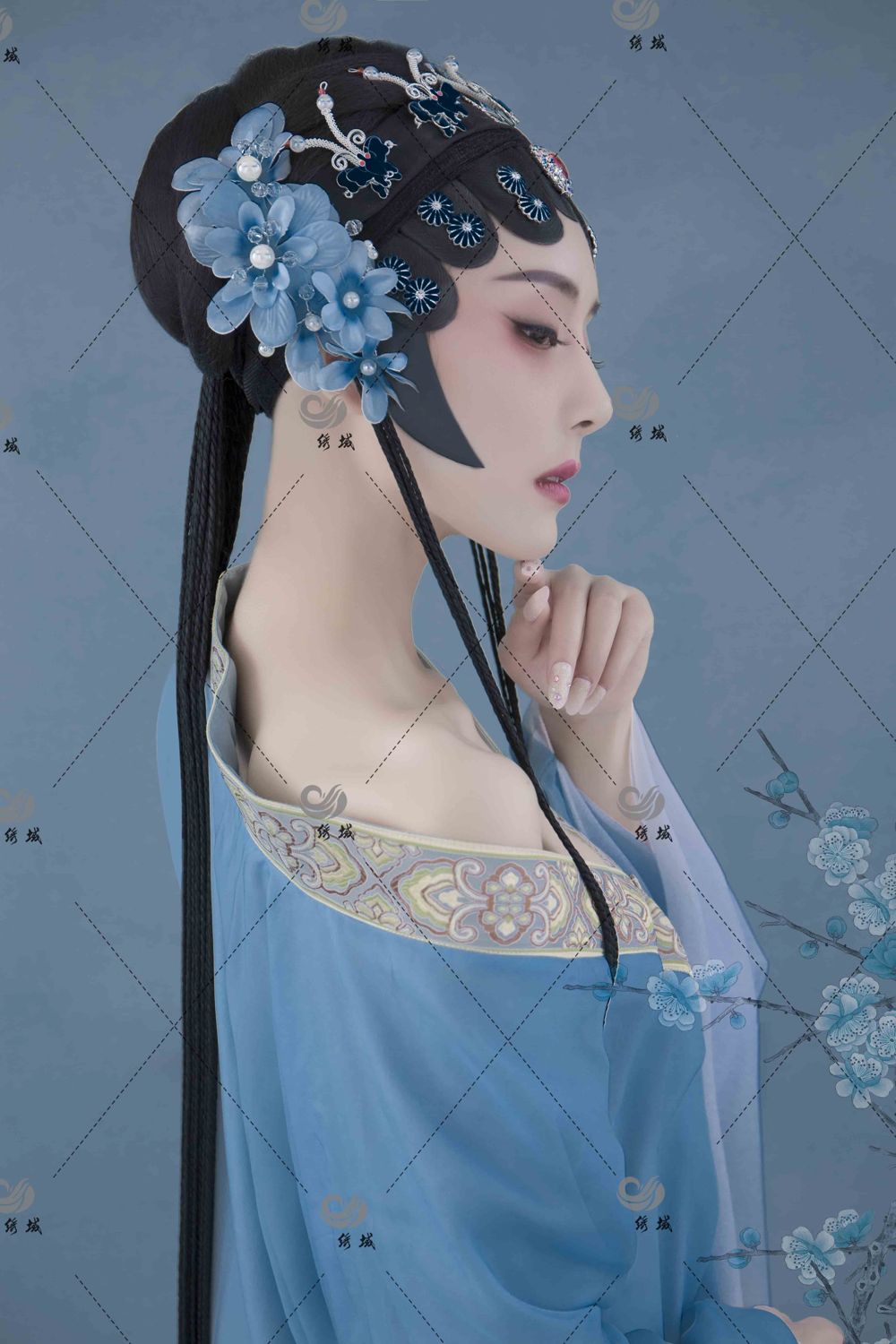 [TouTiao头条女神]高清写真图 2019-12-09 白蛇传 莫晓希