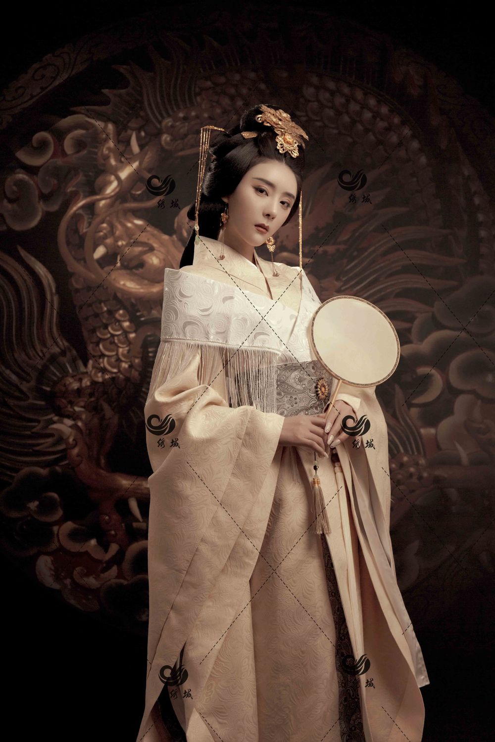 [TouTiao头条女神]高清写真图 2019-12-13 风华绝代武则天 莫晓希
