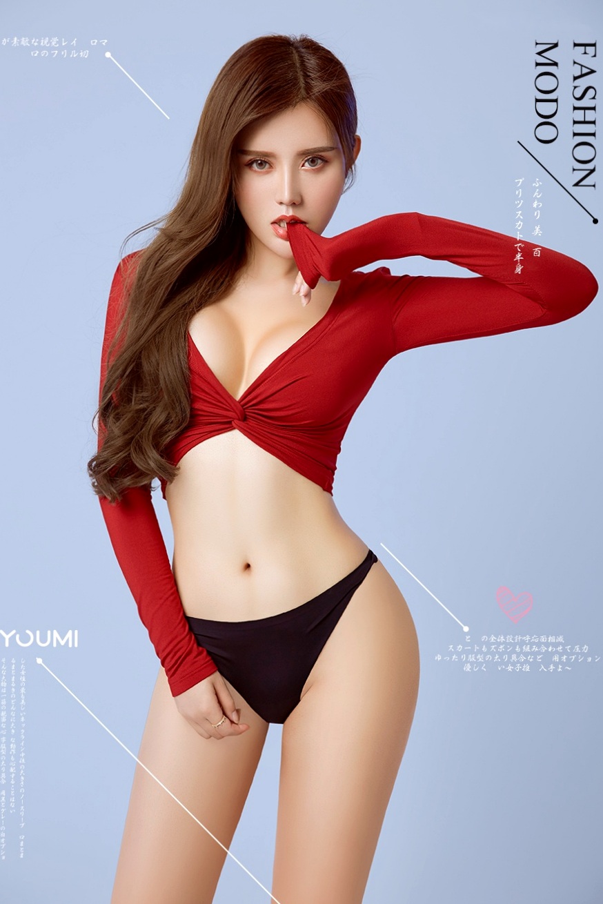 YouMi尤蜜：卓娅祺《恋与卓娅祺》高清写真，性感紧身红衣搭配黑色丁字裤，极致美臀诱惑，摄影棚纯色背景极品御姐