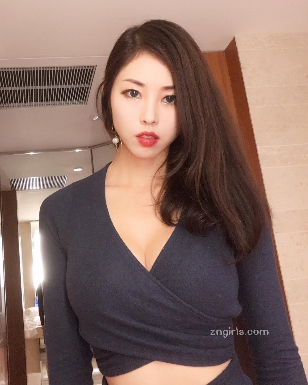 好猖狂！比基尼正妹Danielle S波涛胸涌