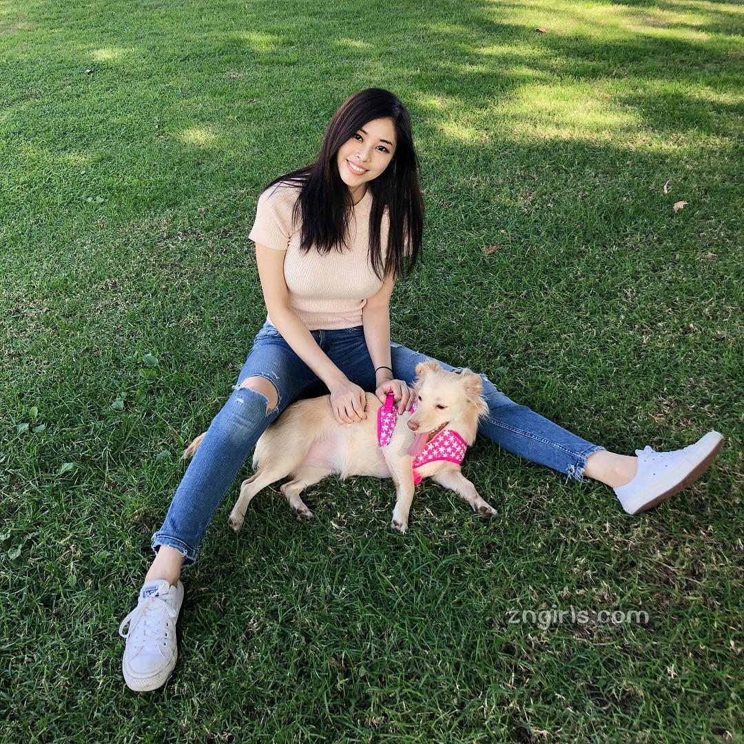 好猖狂！比基尼正妹Danielle S波涛胸涌