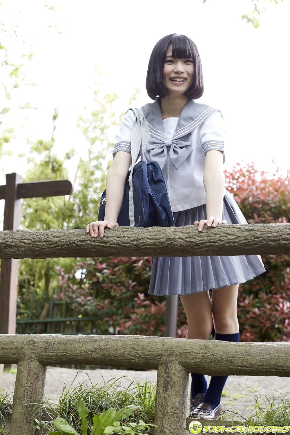 村上りいな- [DGC]高清写真图 グミとアイドル大好きな美少女の制服物語！