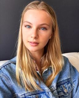 Chloe Vialaret