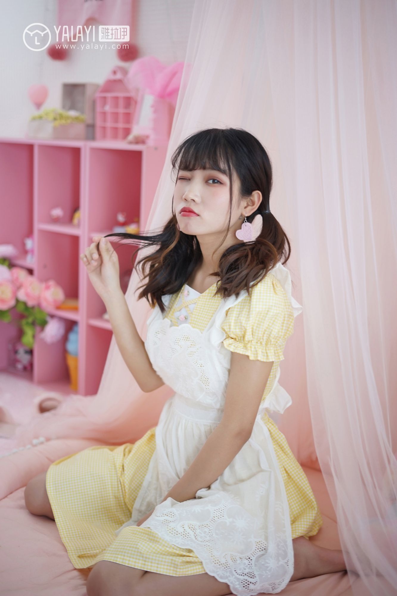 [YALAYI雅拉伊]高清写真图 2019.02.16 No.076 可爱女仆 公主小兔子