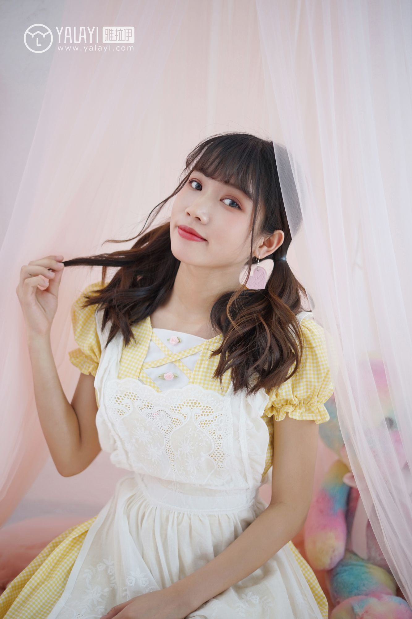 [YALAYI雅拉伊]高清写真图 2019.02.16 No.076 可爱女仆 公主小兔子