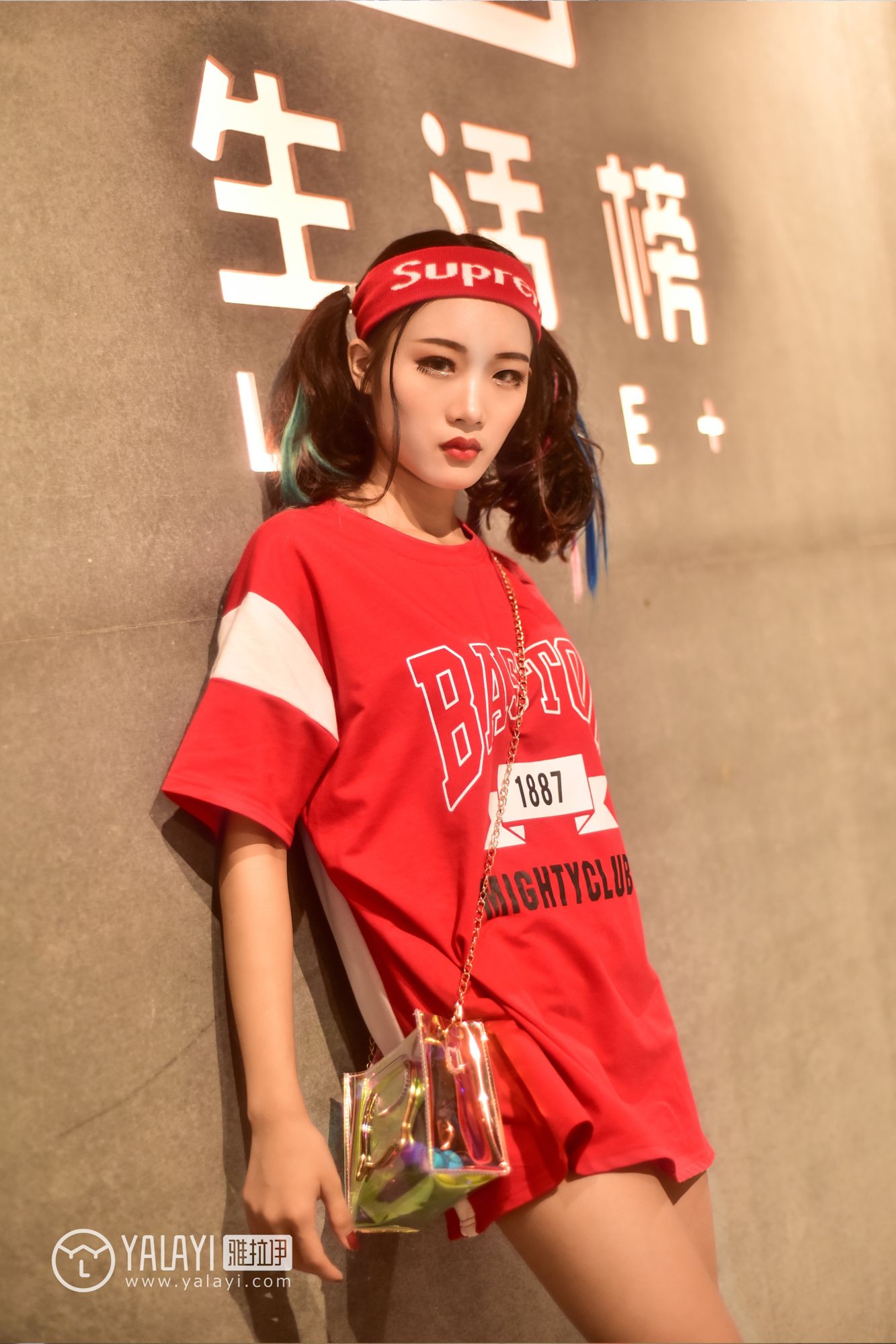 兔洱- [YALAYI雅拉伊]高清写真图 No.031 周末时光