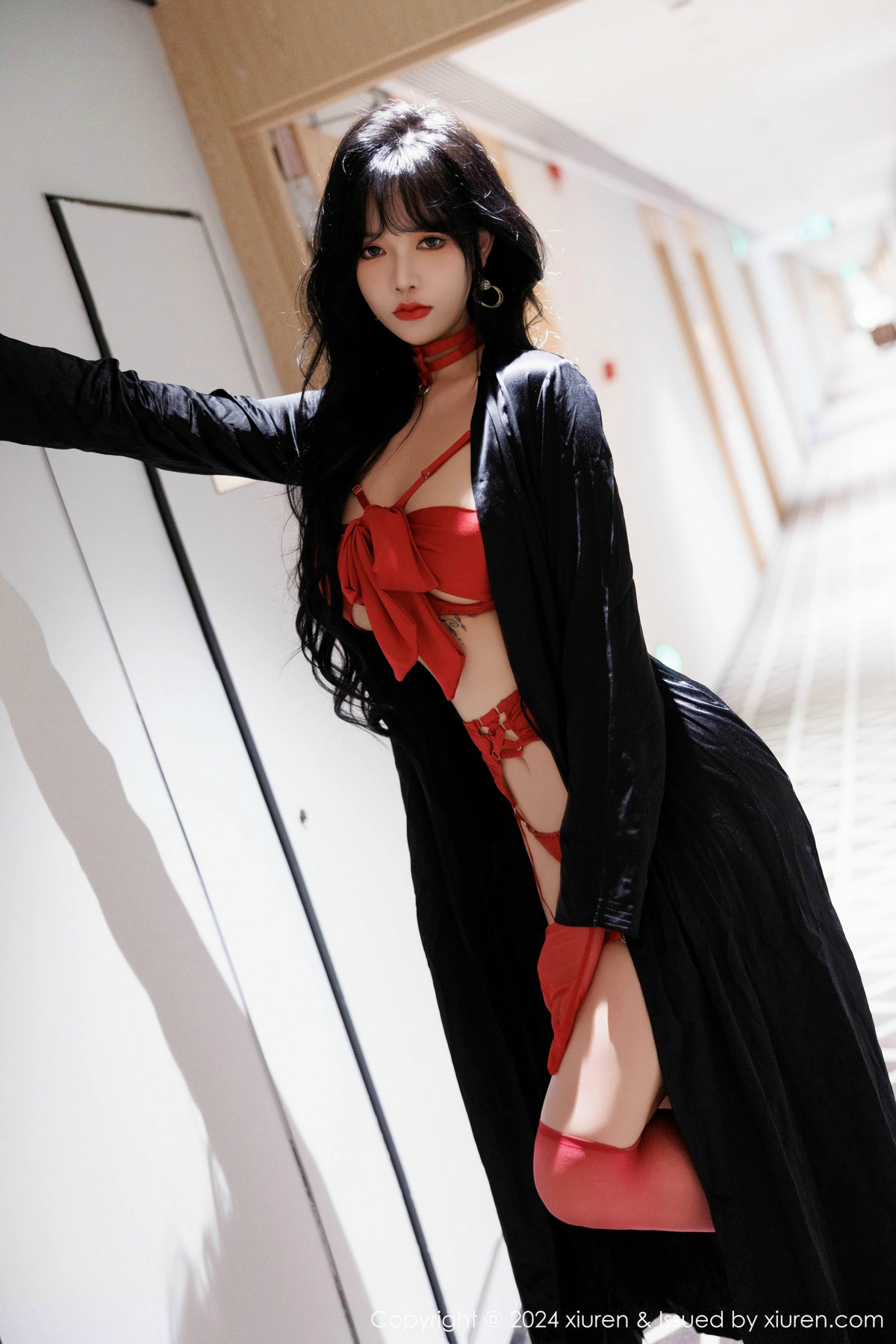 [XiuRen]高清写真图 2024.12.27 No.9671 娜比 丝袜美腿