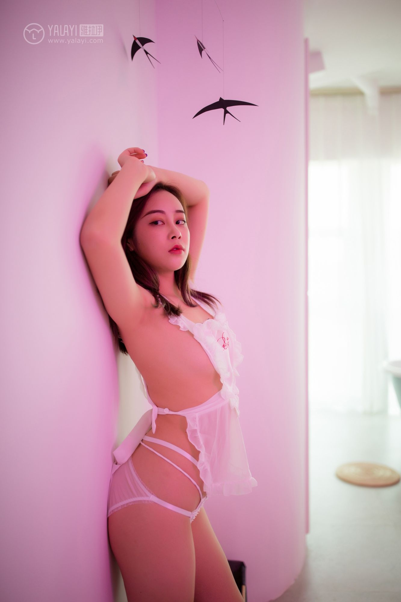 [YALAYI雅拉伊]高清写真图 2018.11.12 No.120 与时光的嬉戏 香香橙子