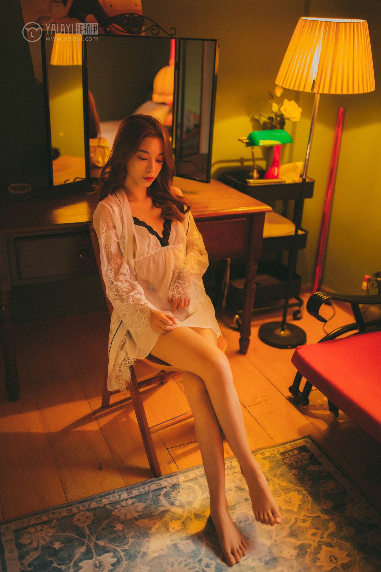 [YALAYI雅拉伊]高清写真图 2018.11.06 No.116 我在等你 倩微微