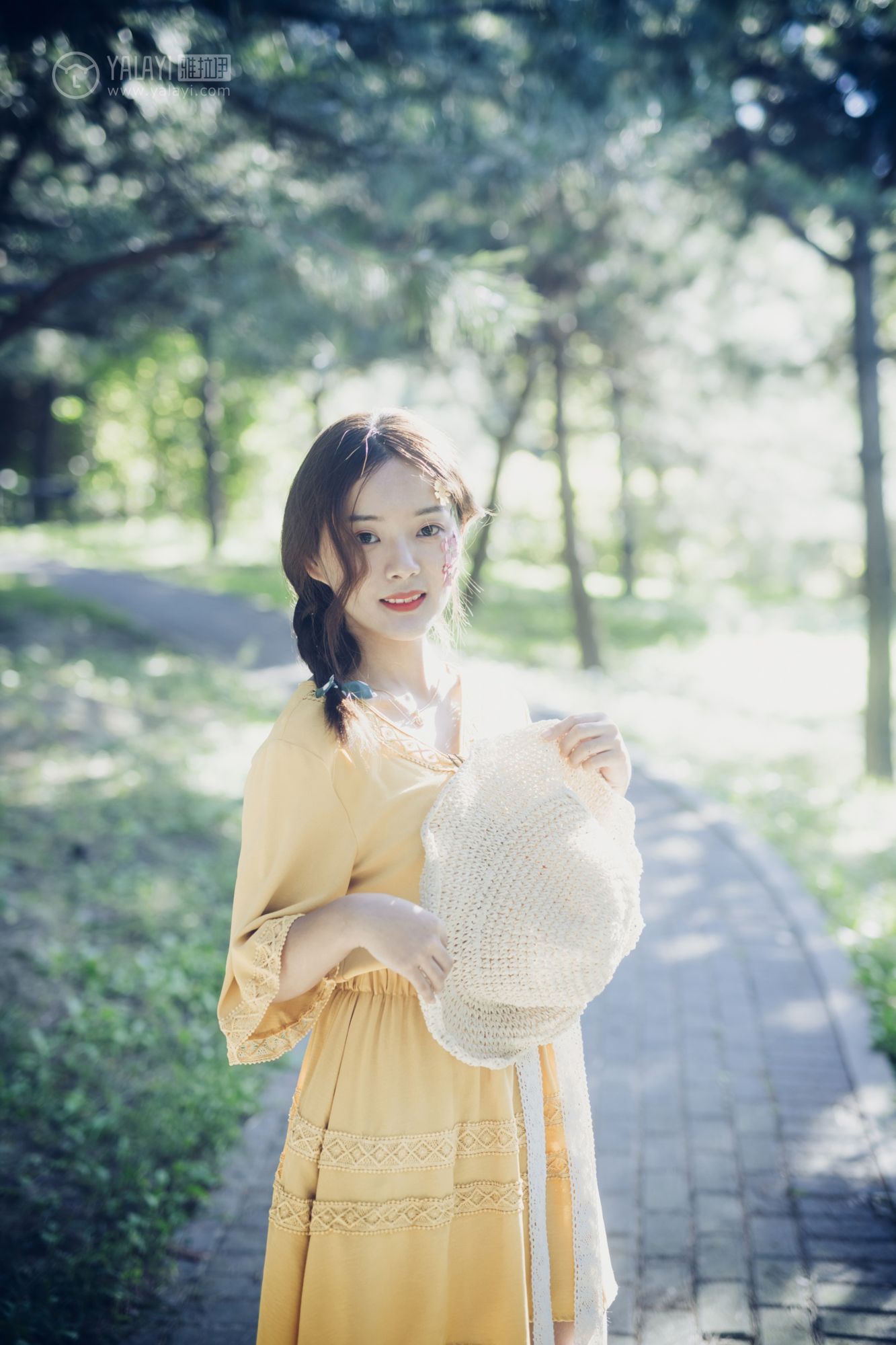 [YALAYI雅拉伊]高清写真图 2018.11.07 No.117 夏日小清新 白日梦
