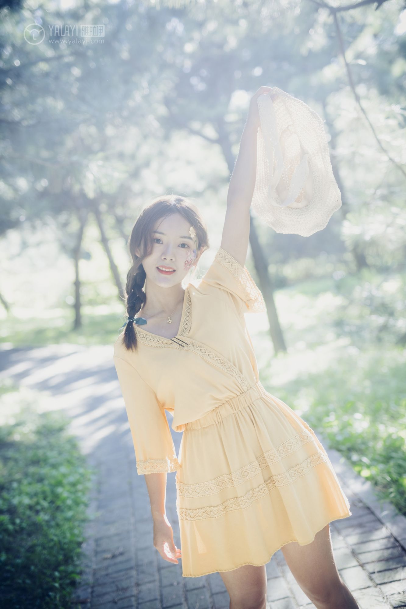 [YALAYI雅拉伊]高清写真图 2018.11.07 No.117 夏日小清新 白日梦