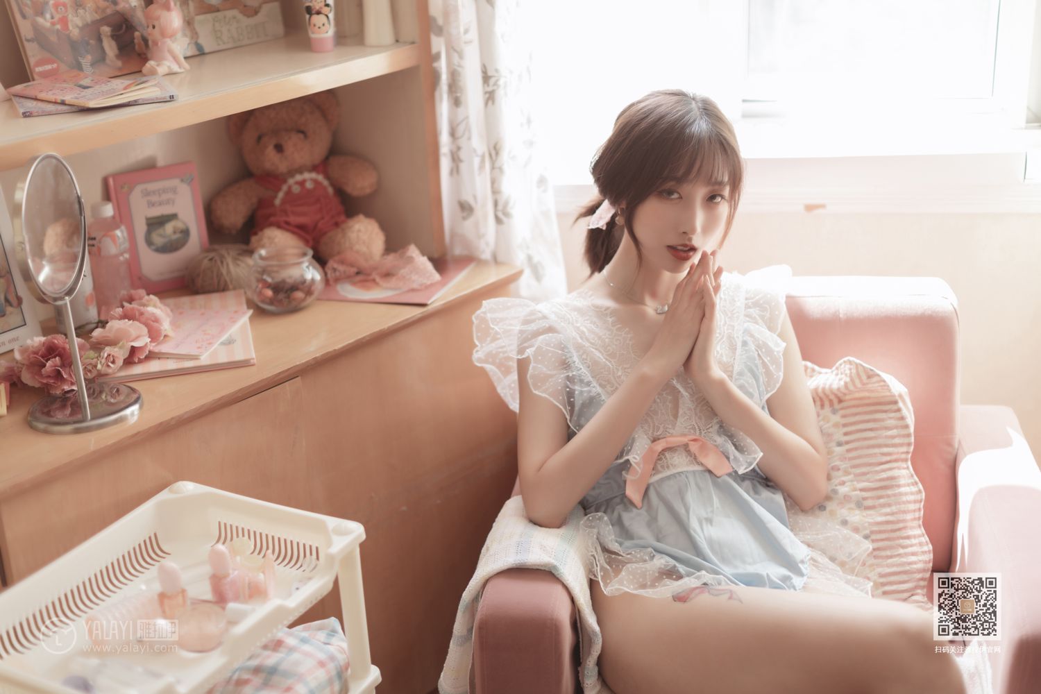 [YALAYI雅拉伊]高清写真图 2019.10.28 No.443 佳人有约 佳佳
