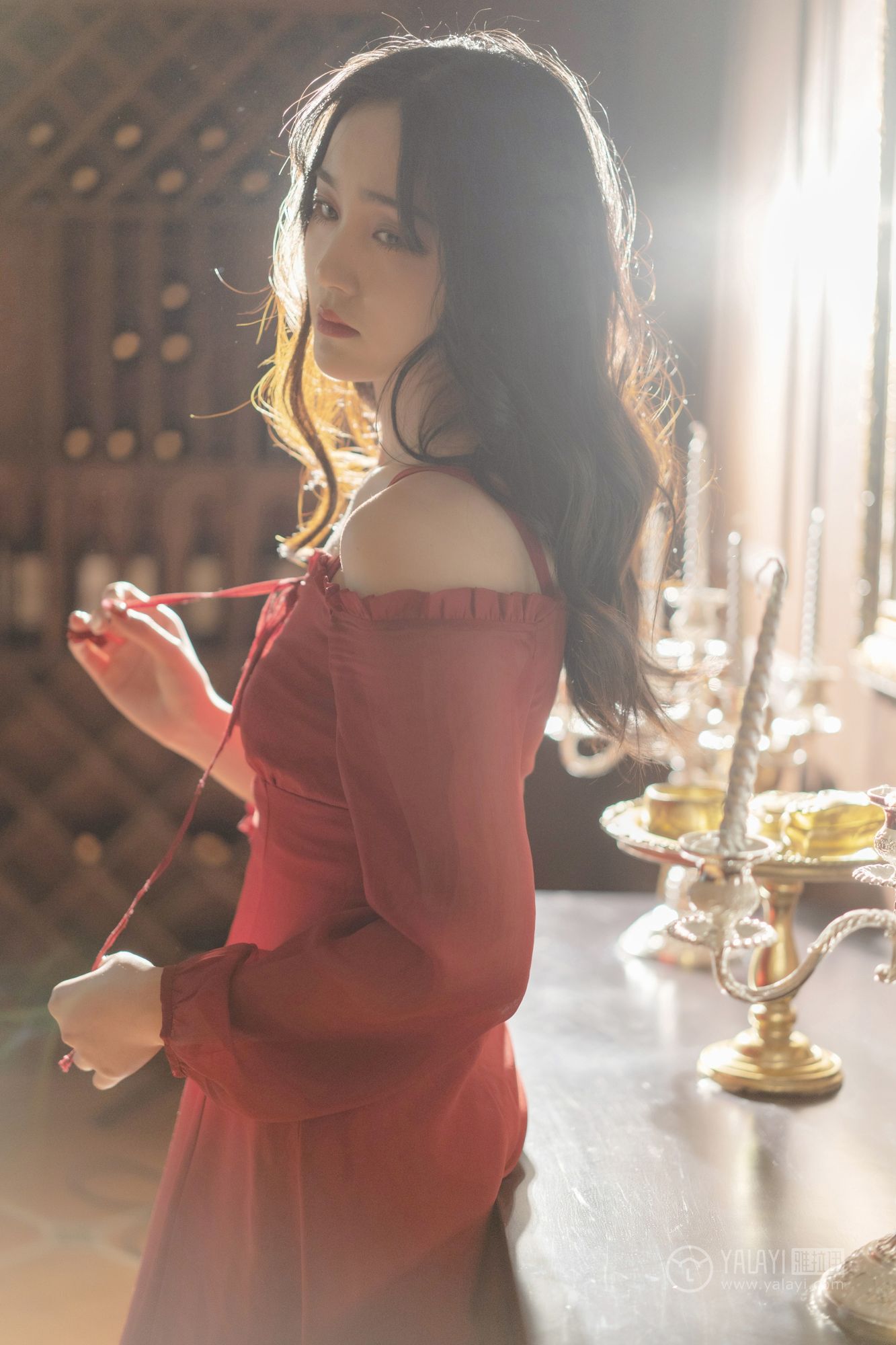 [YALAYI雅拉伊]高清写真图 2019.01.10 No.164 烈焰迷情 项兴咏