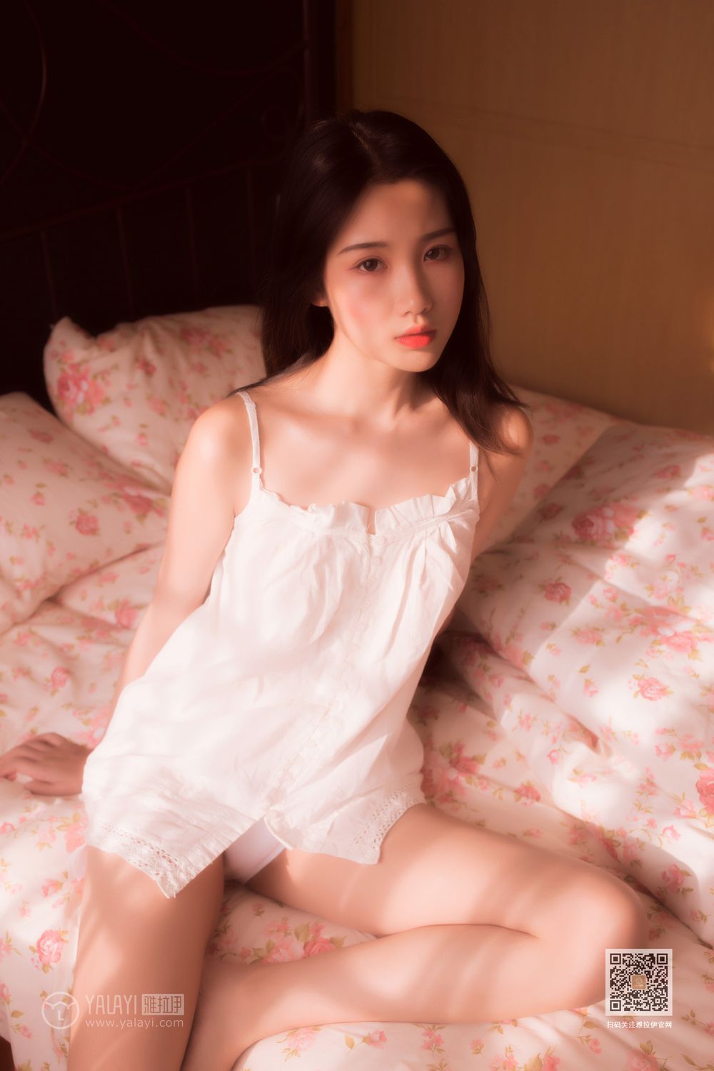 [YALAYI雅拉伊]高清写真图 2019.12.17 No.493 爱于黄昏后 籹籹仔