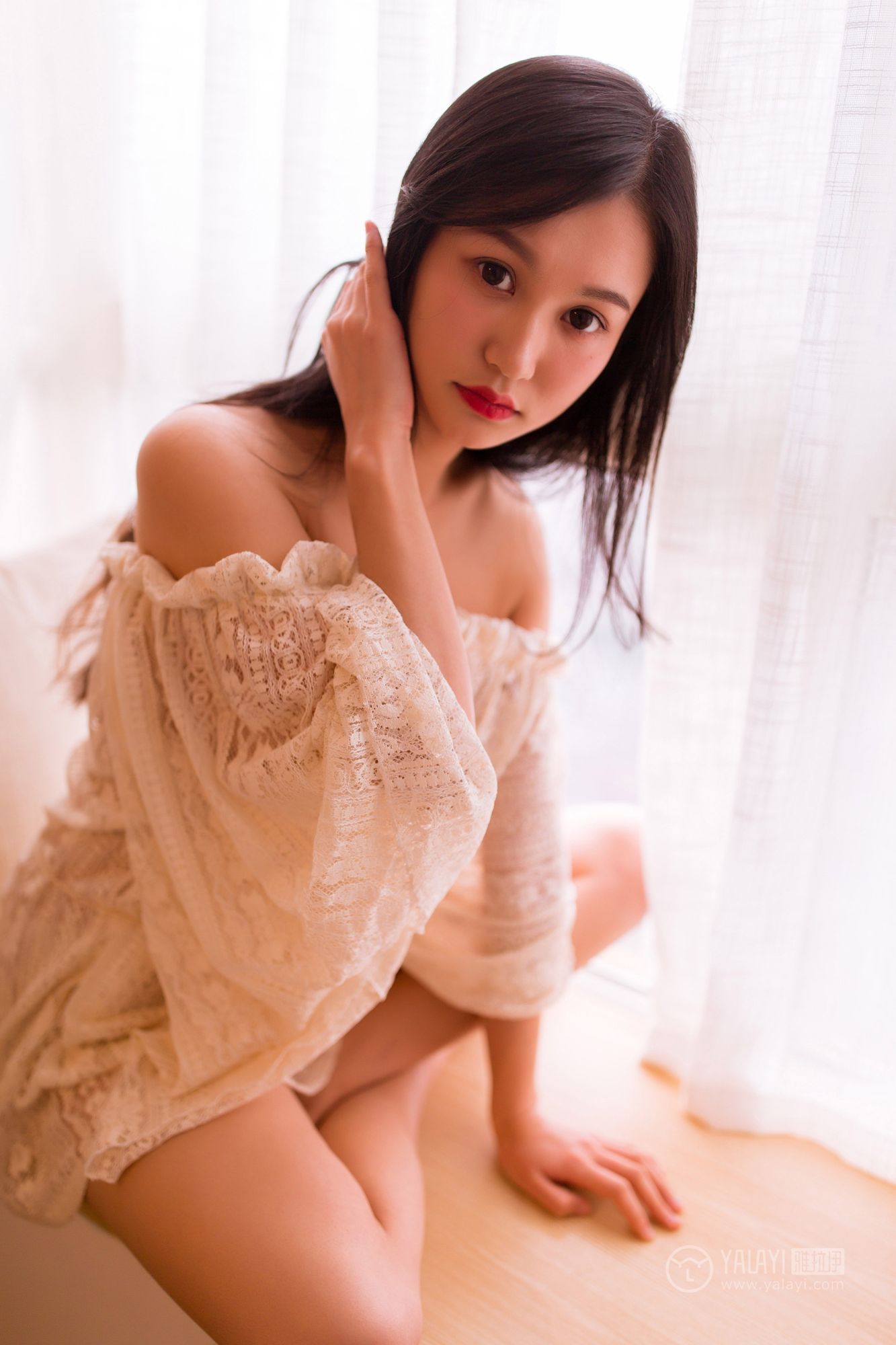 [YALAYI雅拉伊]高清写真图 2019.03.27 No.226 窈窕淑女 仙女不会灰