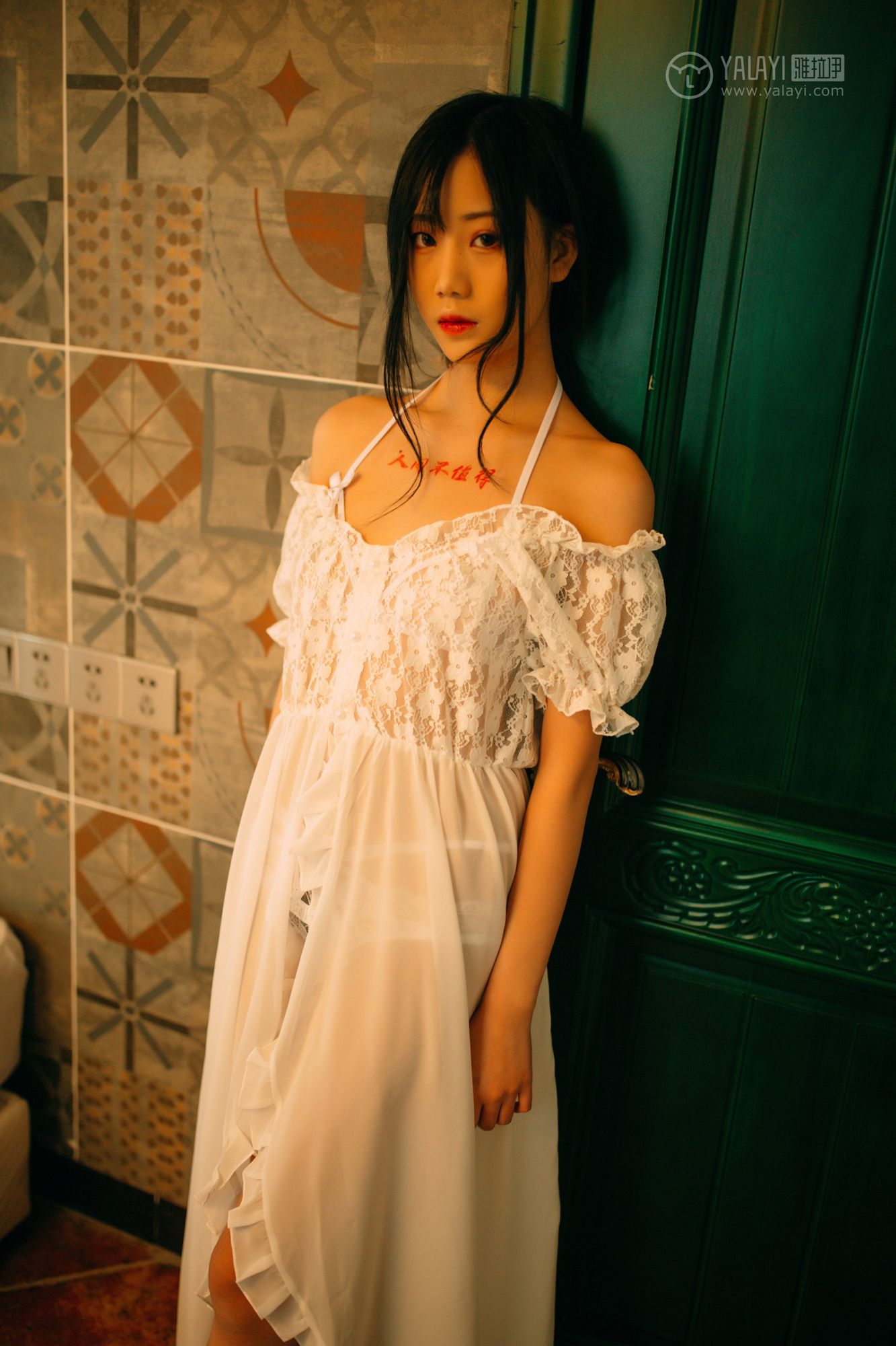 [YALAYI雅拉伊]高清写真图 2019.03.14 No.213 空床 赵舒儿