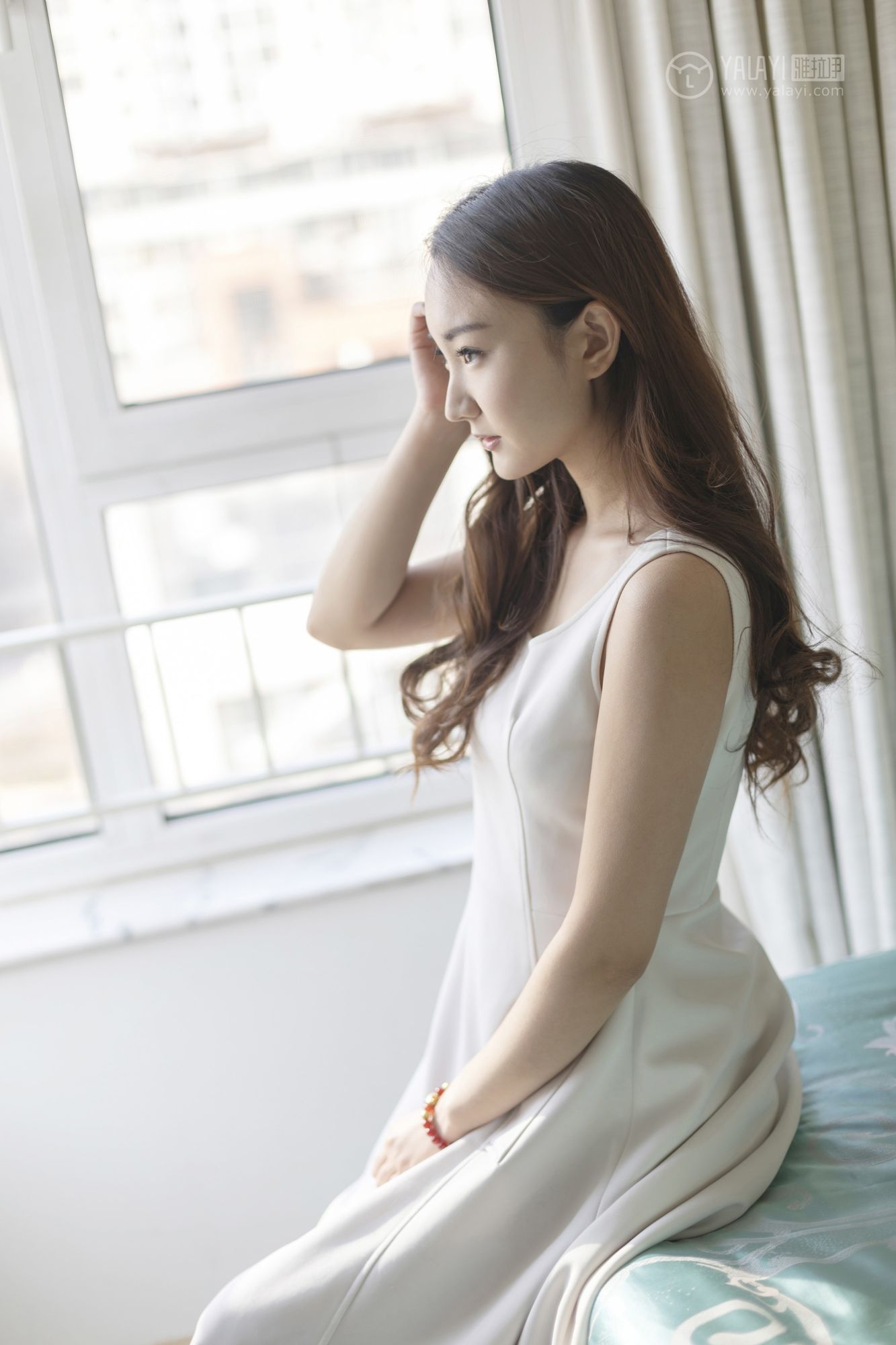 [YALAYI雅拉伊]高清写真图 2019.03.13 No.212 白色星期六 丁煊彤