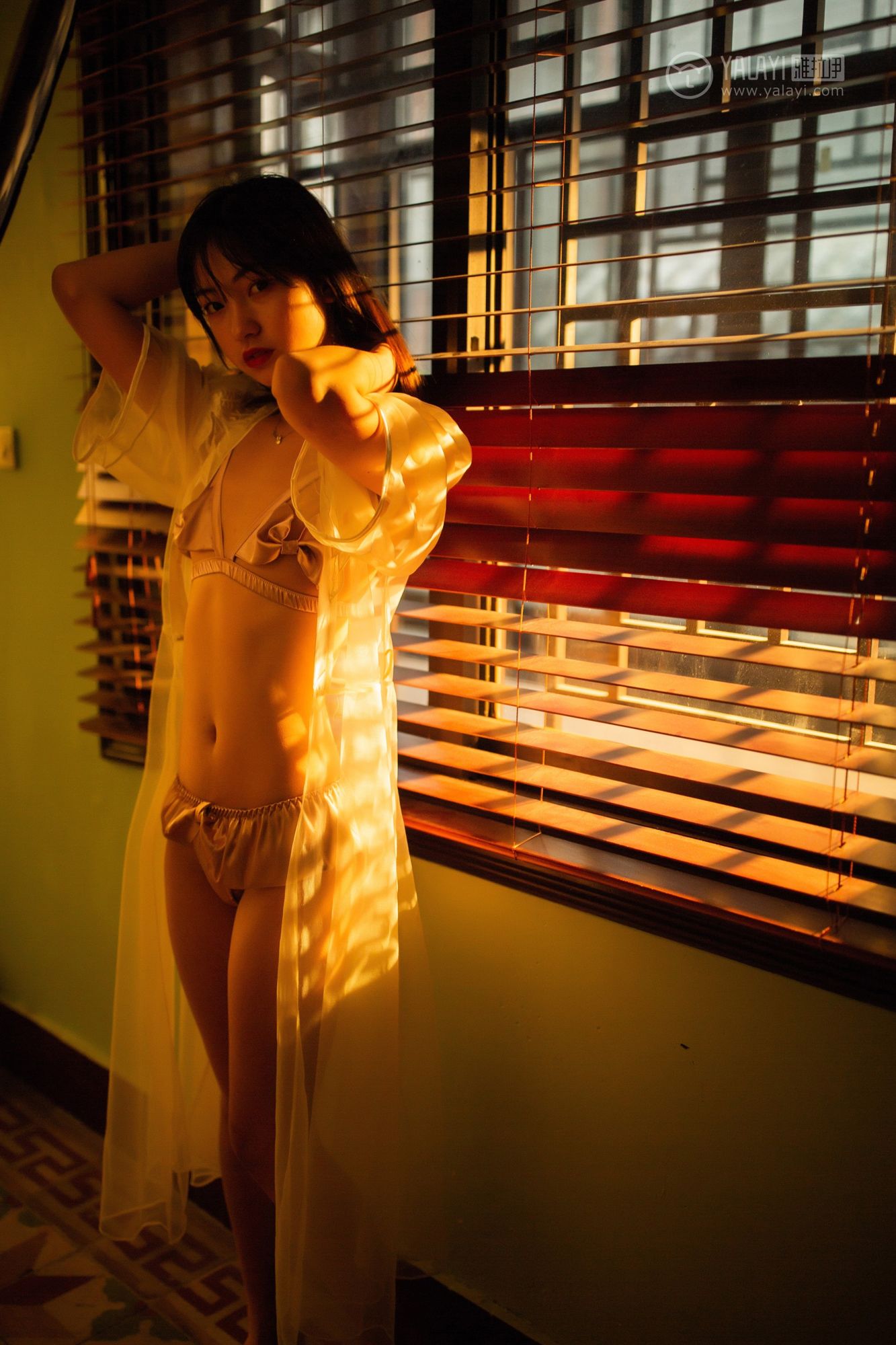 [YALAYI雅拉伊]高清写真图 2019.04.03 No.233 爱囚 天蓝酱
