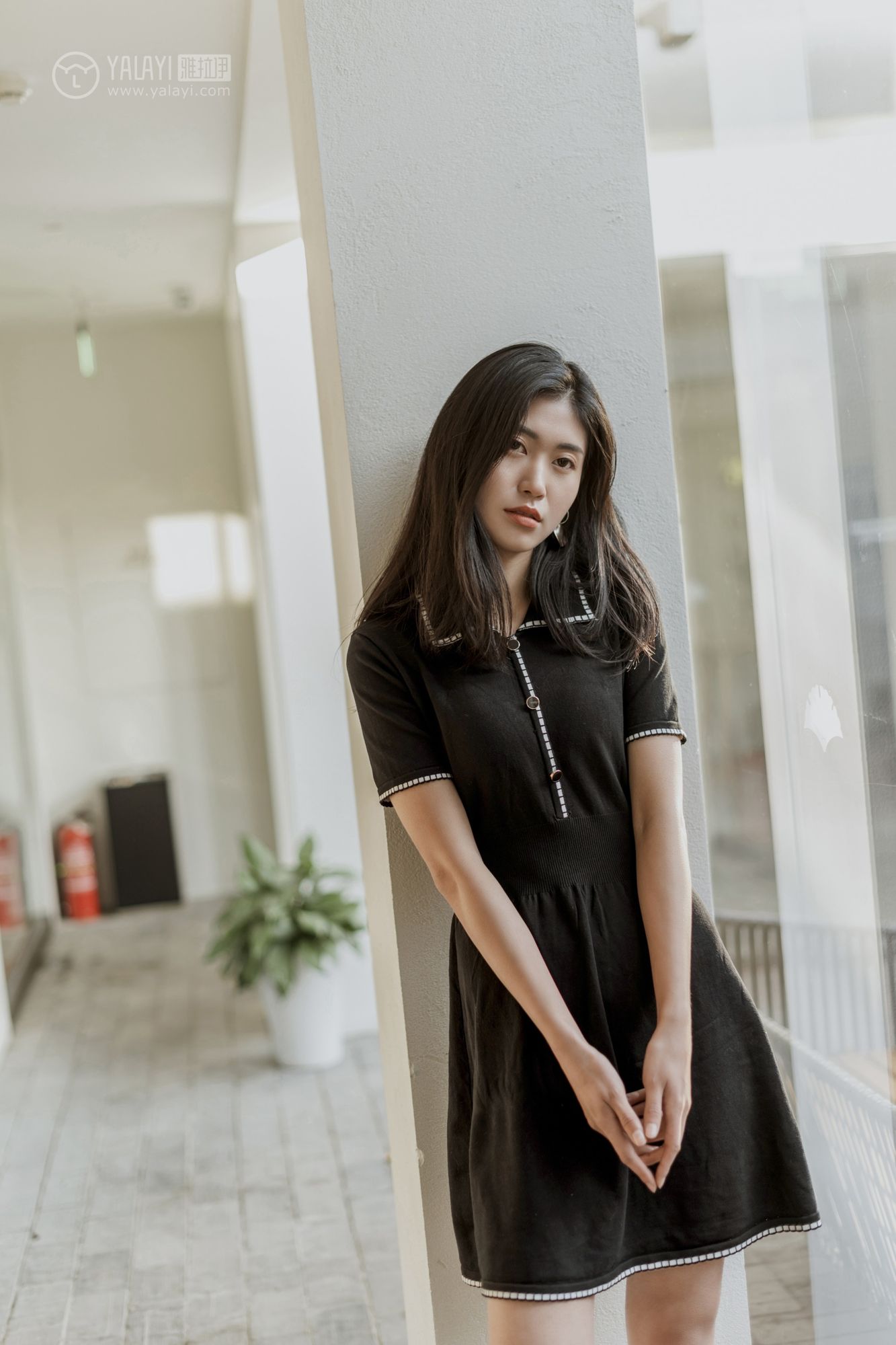 [YALAYI雅拉伊]高清写真图 2019.04.23 No.255 款款情深 乔妹儿