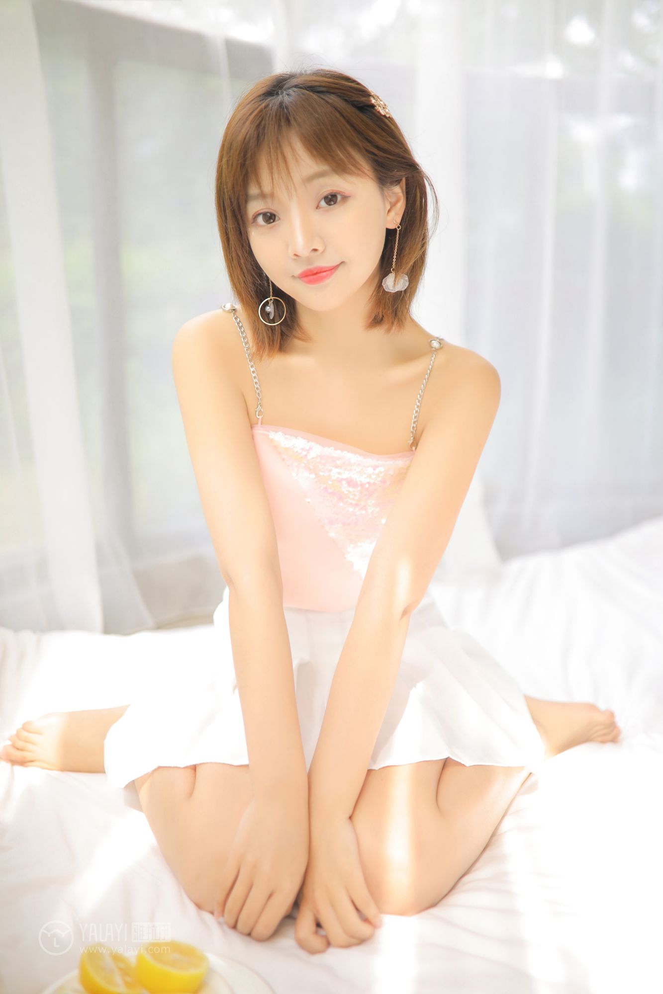 [YALAYI雅拉伊]高清写真图 2019.06.19 Vol.313 甜 肖霄