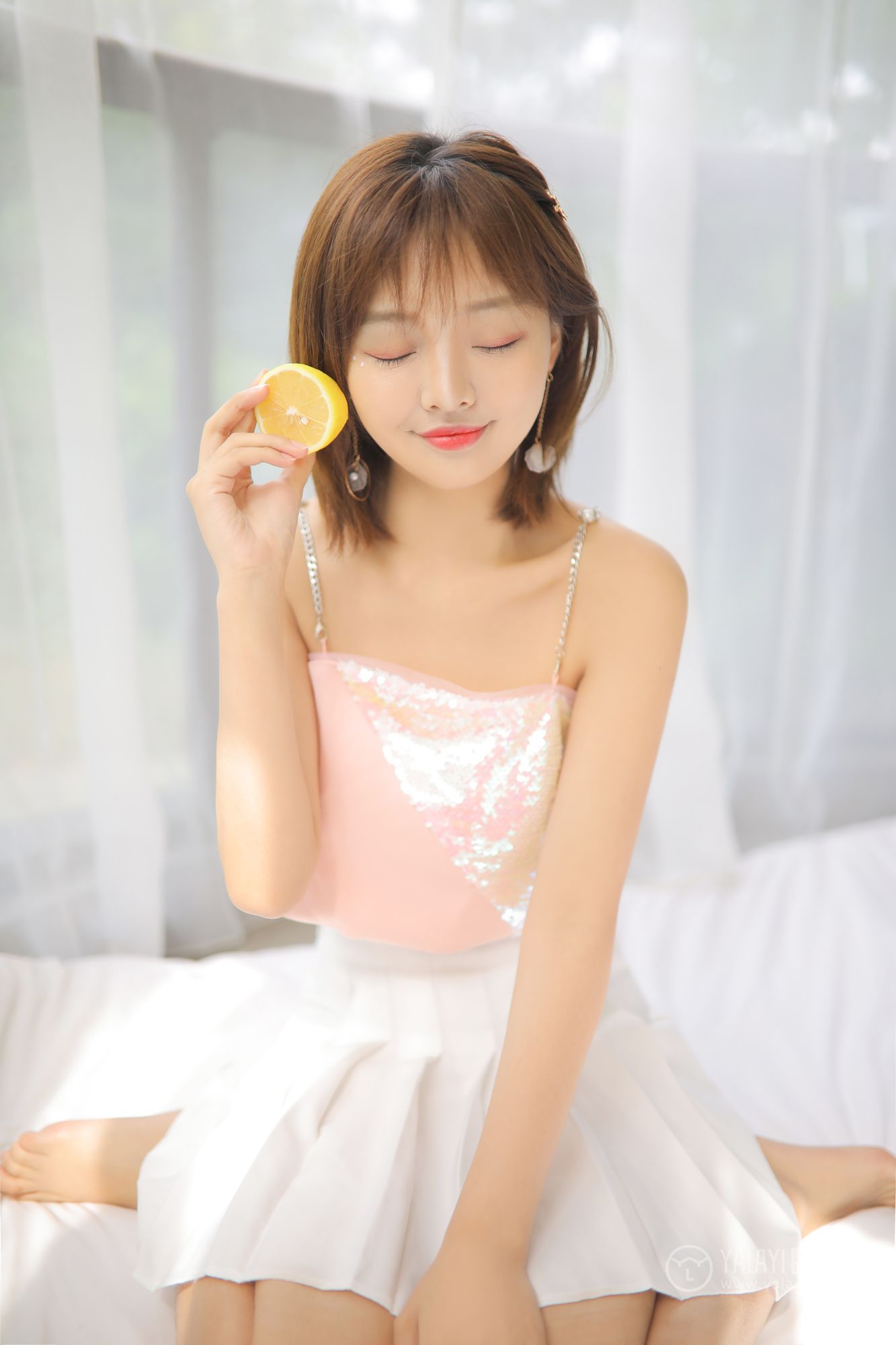 [YALAYI雅拉伊]高清写真图 2019.06.19 Vol.313 甜 肖霄