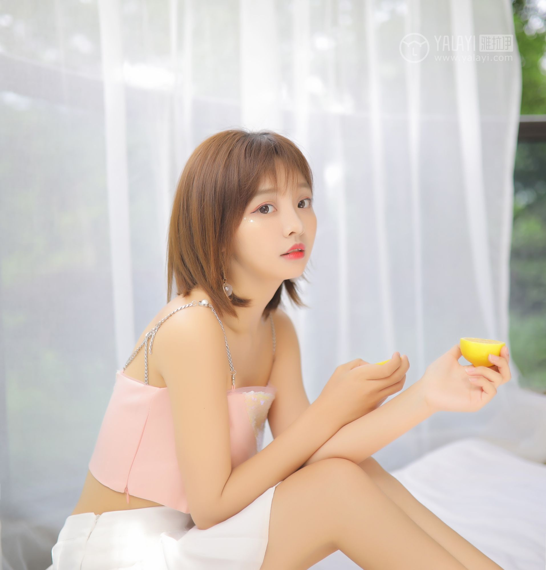 [YALAYI雅拉伊]高清写真图 2019.06.19 Vol.313 甜 肖霄