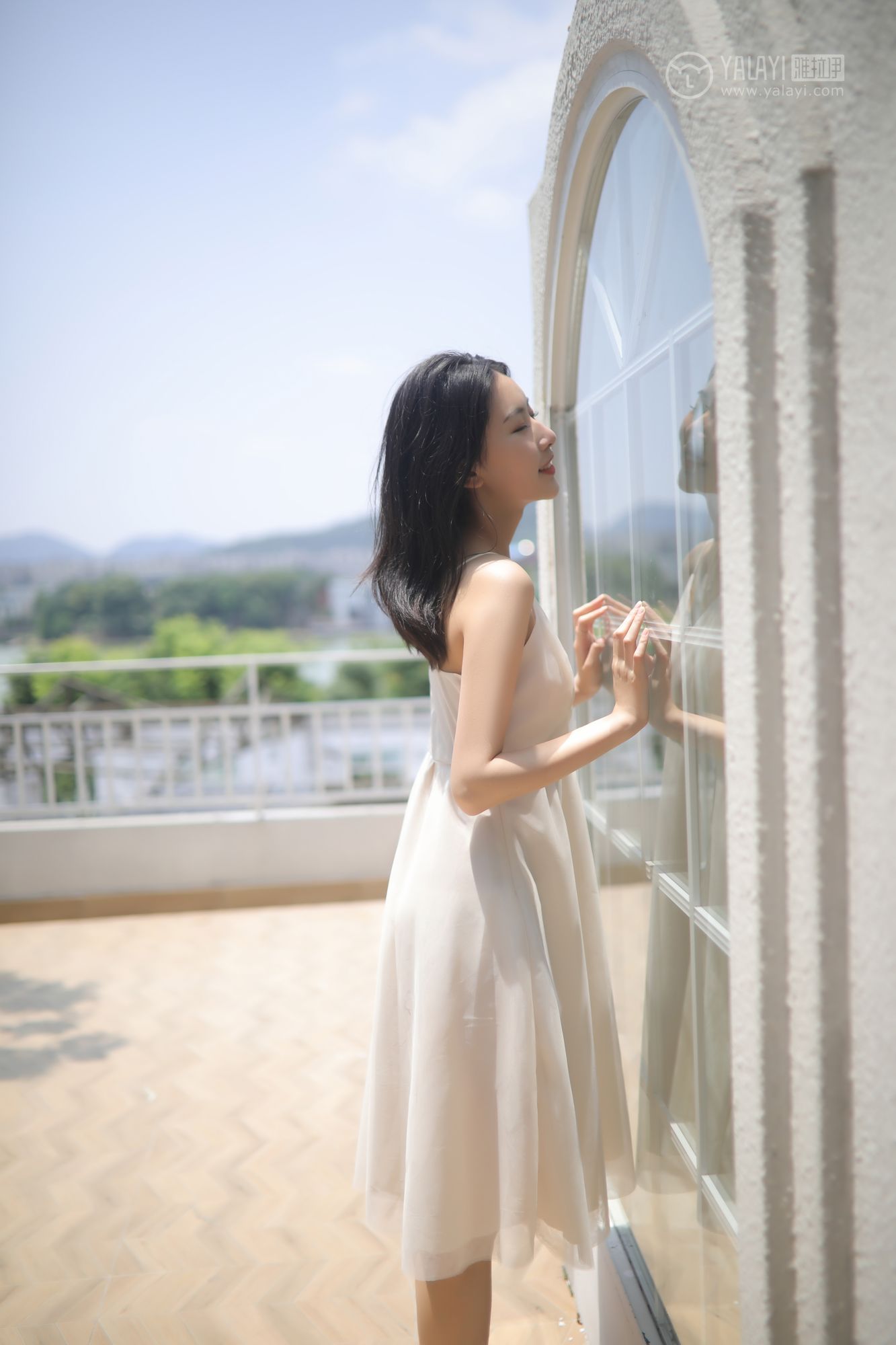 [YALAYI雅拉伊]高清写真图 2019.06.16 Vol.310 听风 白璐