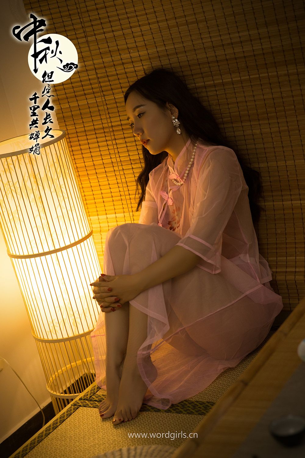 [TouTiao头条女神]高清写真图 2019.09.14 明月千里寄相思 小乔