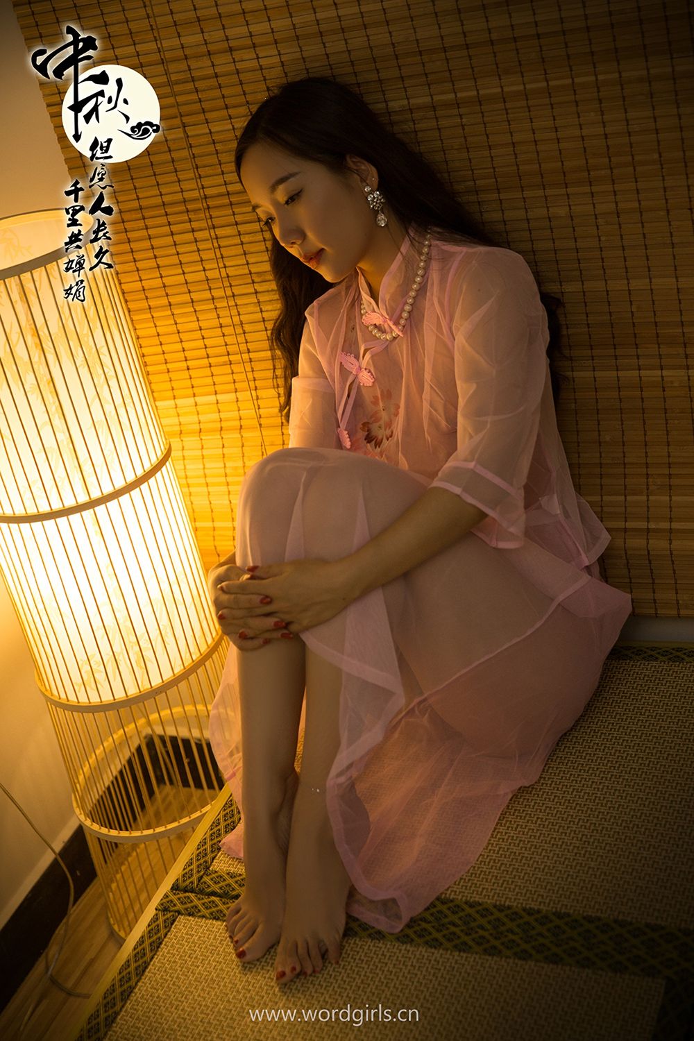 [TouTiao头条女神]高清写真图 2019.09.14 明月千里寄相思 小乔